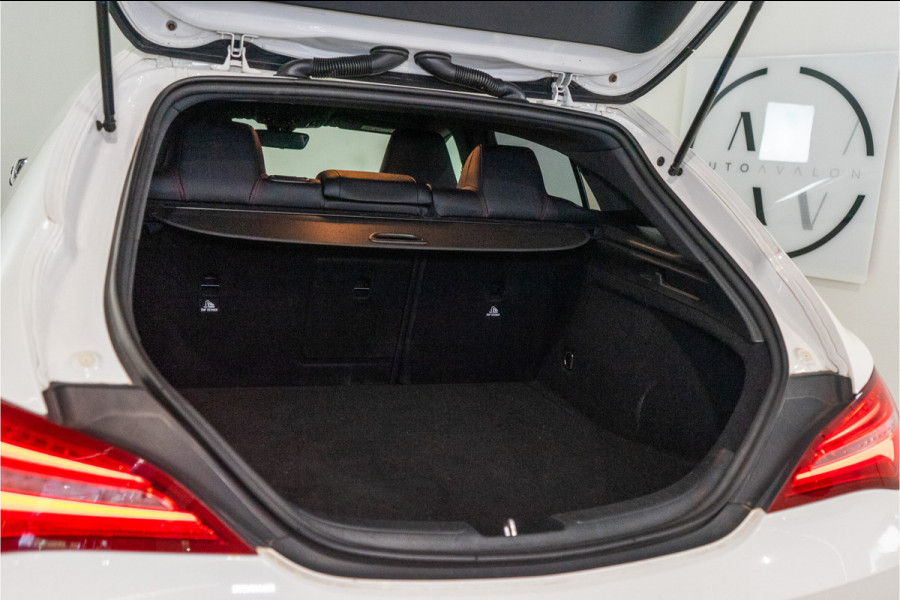Mercedes-Benz CLA-Klasse Shooting Brake 180 AMG 123PK | LED | Stoelverw. | Camera | Park Assist | Garantie