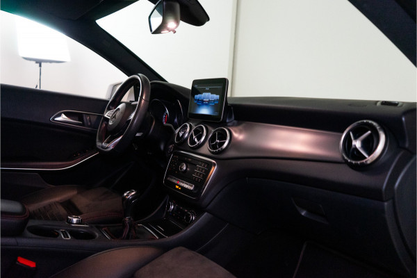 Mercedes-Benz CLA-Klasse Shooting Brake 180 AMG 123PK | LED | Stoelverw. | Camera | Park Assist | Garantie
