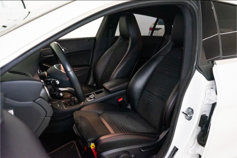 Mercedes-Benz CLA-Klasse Shooting Brake 180 AMG 123PK | LED | Stoelverw. | Camera | Park Assist | Garantie