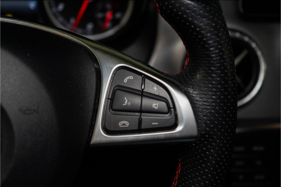 Mercedes-Benz CLA-Klasse Shooting Brake 180 AMG 123PK | LED | Stoelverw. | Camera | Park Assist | Garantie