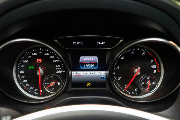 Mercedes-Benz CLA-Klasse Shooting Brake 180 AMG 123PK | LED | Stoelverw. | Camera | Park Assist | Garantie