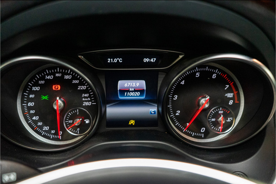 Mercedes-Benz CLA-Klasse Shooting Brake 180 AMG 123PK | LED | Stoelverw. | Camera | Park Assist | Garantie