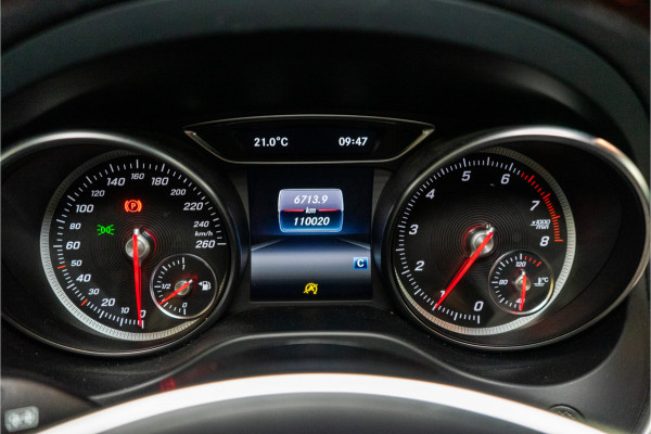 Mercedes-Benz CLA-Klasse Shooting Brake 180 AMG 123PK | LED | Stoelverw. | Camera | Park Assist | Garantie