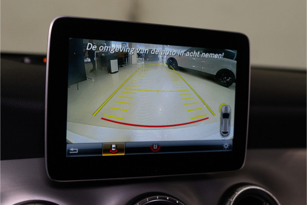 Mercedes-Benz CLA-Klasse Shooting Brake 180 AMG 123PK | LED | Stoelverw. | Camera | Park Assist | Garantie