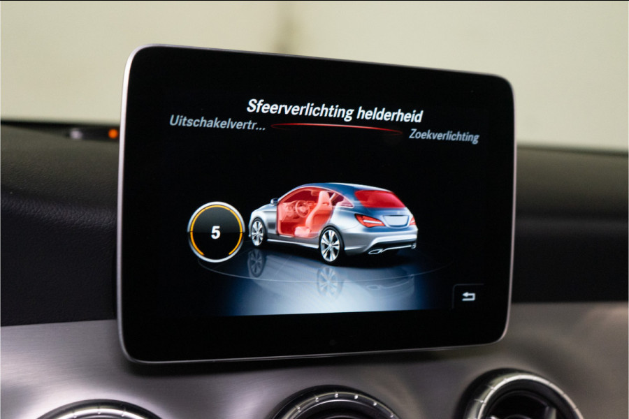 Mercedes-Benz CLA-Klasse Shooting Brake 180 AMG 123PK | LED | Stoelverw. | Camera | Park Assist | Garantie