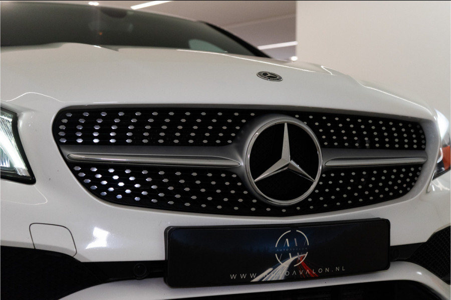 Mercedes-Benz CLA-Klasse Shooting Brake 180 AMG 123PK | LED | Stoelverw. | Camera | Park Assist | Garantie