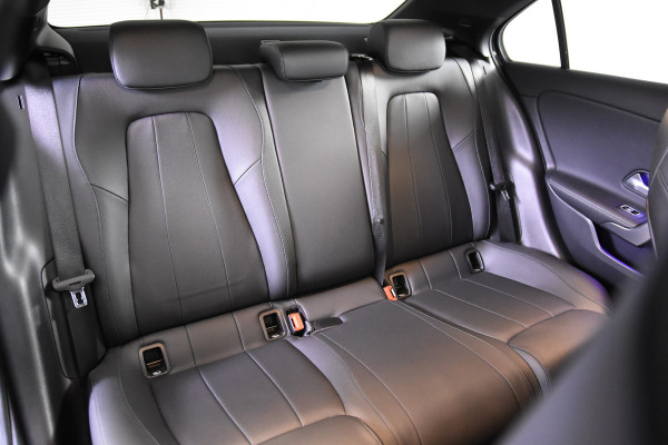 Mercedes-Benz A-Klasse 180 *Leer*Navigatie*Carplay*Camera*