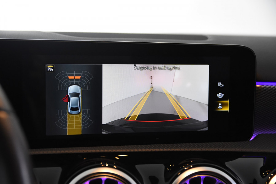 Mercedes-Benz A-Klasse 180 *Leer*Navigatie*Carplay*Camera*