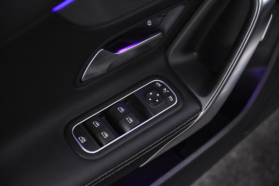 Mercedes-Benz A-Klasse 180 *Leer*Navigatie*Carplay*Camera*