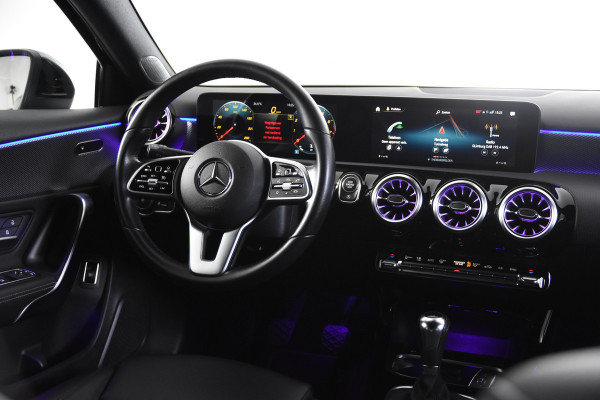 Mercedes-Benz A-Klasse 180 *Leer*Navigatie*Carplay*Camera*