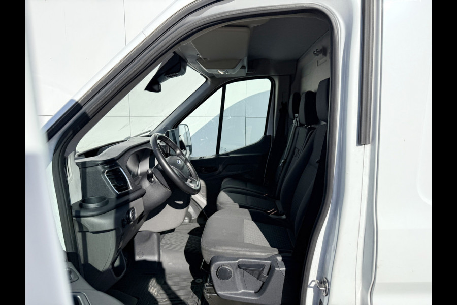 Ford E-Transit 68kWh 184PK L4H3 317km WLTP 93.7% (SOH) BEV Snelladen Carplay Climate control 360° Camera Parkeersensoren v+a Stoelverwarming