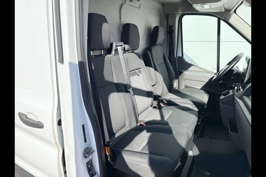 Ford E-Transit 68kWh 184PK L4H3 317km WLTP 93.7% (SOH) BEV Snelladen Carplay Climate control 360° Camera Parkeersensoren v+a Stoelverwarming