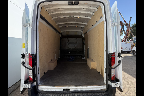 Ford E-Transit 68kWh 184PK L4H3 317km WLTP 93.7% (SOH) BEV Snelladen Carplay Climate control 360° Camera Parkeersensoren v+a Stoelverwarming