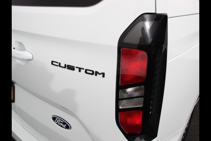 Ford Transit Custom 340 2.5 Automaat PHEV L2H1 Limited 9 PERS Navigatie Apple CarPlay Android Auto Camera Parkeerhulp Adaptive Cruise Control Dodehoekdetectie Stoel- en stuurverwarming Full Led Climate Control Lichtmetalen velgen