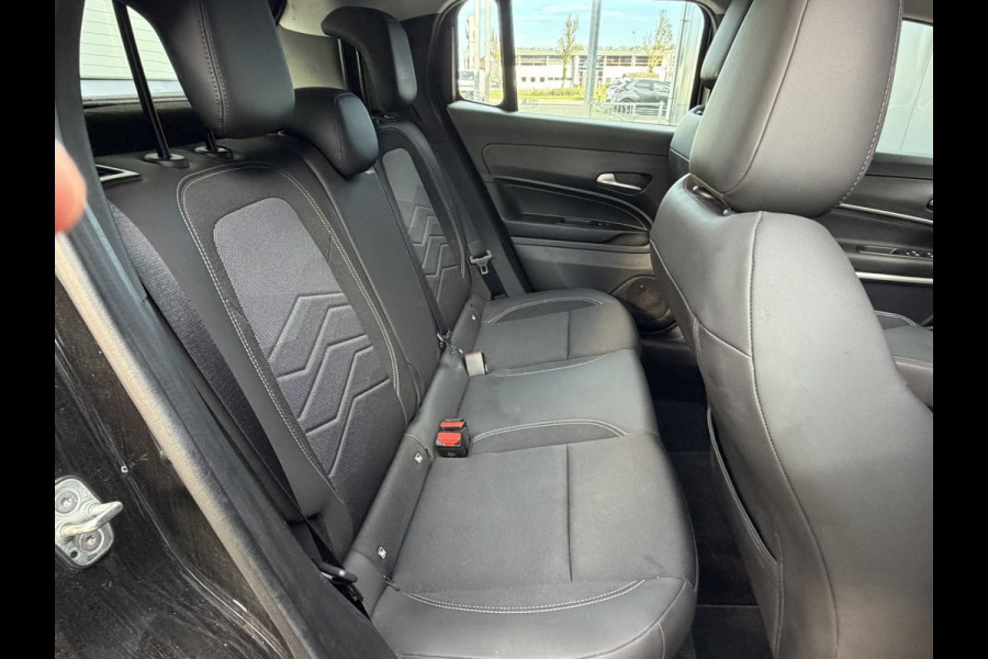 Jeep Avenger 1.2 Altitude | Winterpack | Camera | JBL Audio | Apple carplay/Android Auto | Electrische kofferklep