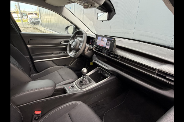 Jeep Avenger 1.2 Altitude | Winterpack | Camera | JBL Audio | Apple carplay/Android Auto | Electrische kofferklep