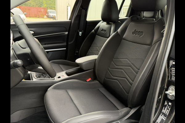 Jeep Avenger 1.2 Altitude | Winterpack | Camera | JBL Audio | Apple carplay/Android Auto | Electrische kofferklep
