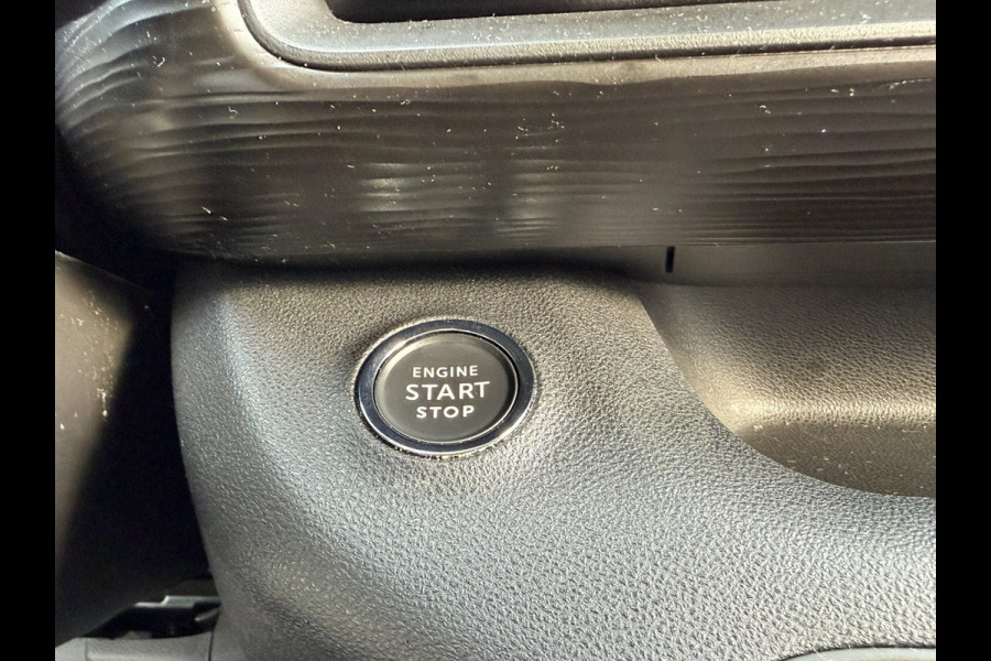 Jeep Avenger 1.2 Altitude | Winterpack | Camera | JBL Audio | Apple carplay/Android Auto | Electrische kofferklep