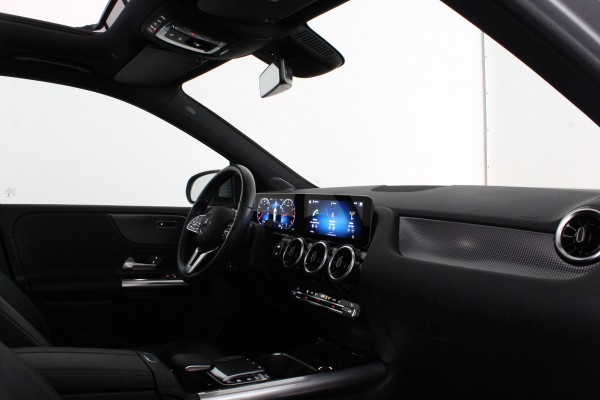 Mercedes-Benz B-Klasse 180 Business Solution > Pano.schuifdak/PDC/Automaat