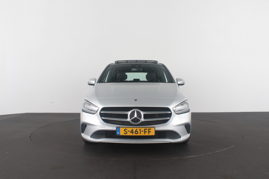 Mercedes-Benz B-Klasse 180 Business Solution > Pano.schuifdak/PDC/Automaat