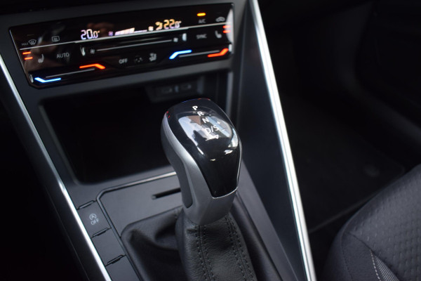 Volkswagen Polo 1.0 TSI Life Business | Automaat | CarPlay | Stoelverw. | Camera