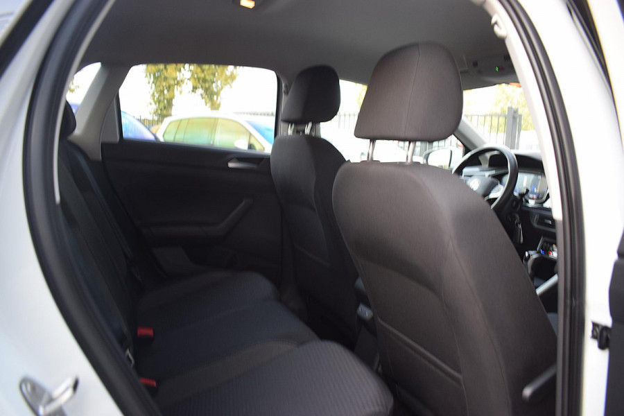 Volkswagen Polo 1.0 TSI Life Business | Automaat | CarPlay | Stoelverw. | Camera