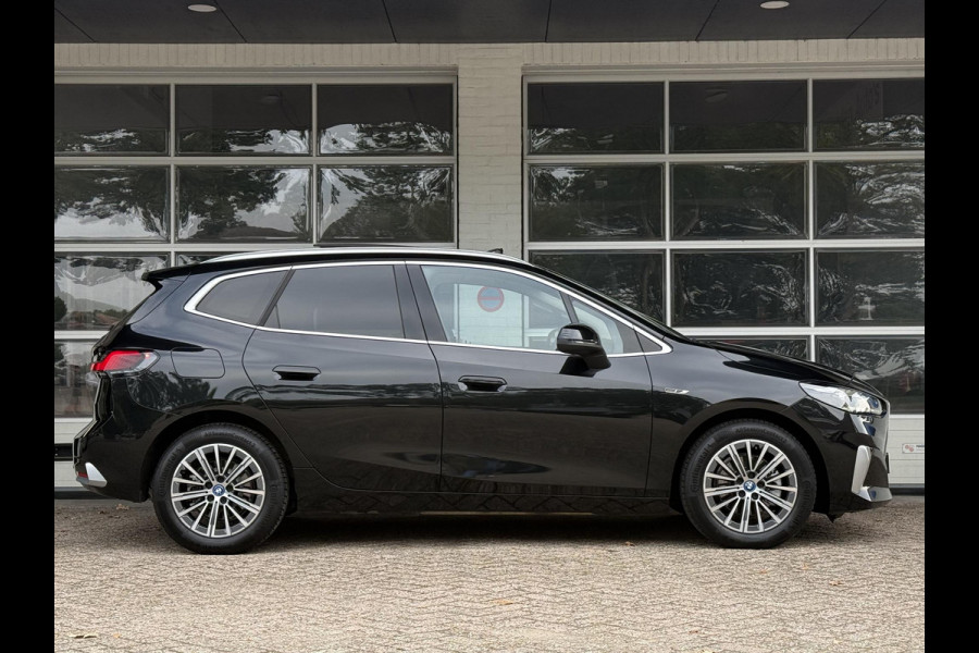 BMW 2 Serie Active Tourer 225e xDrive Luxury Line | PANORAMA | LEDER | SPORTSSTOELEN | CAMERA | DRIVING ASSIST |