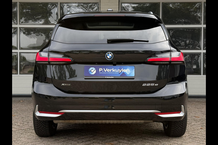BMW 2 Serie Active Tourer 225e xDrive Luxury Line | PANORAMA | LEDER | SPORTSSTOELEN | CAMERA | DRIVING ASSIST |