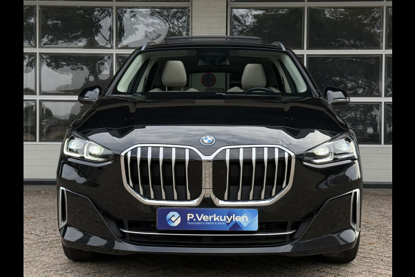 BMW 2 Serie Active Tourer 225e xDrive Luxury Line | PANORAMA | LEDER | SPORTSSTOELEN | CAMERA | DRIVING ASSIST |