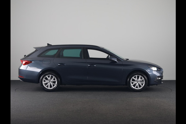 Seat Leon Sportstourer 1.5 TSI e-Hybrid Style Business Intense | Technology Pack | Verwarmbare Voorstoelen + Stuurwiel | Elektr. Achterklep | Keyless Entry | Magnetic tech | HERGEWAARDEERD