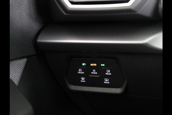 Seat Leon Sportstourer 1.5 TSI e-Hybrid Style Business Intense | Technology Pack | Verwarmbare Voorstoelen + Stuurwiel | Elektr. Achterklep | Keyless Entry | Magnetic tech | HERGEWAARDEERD