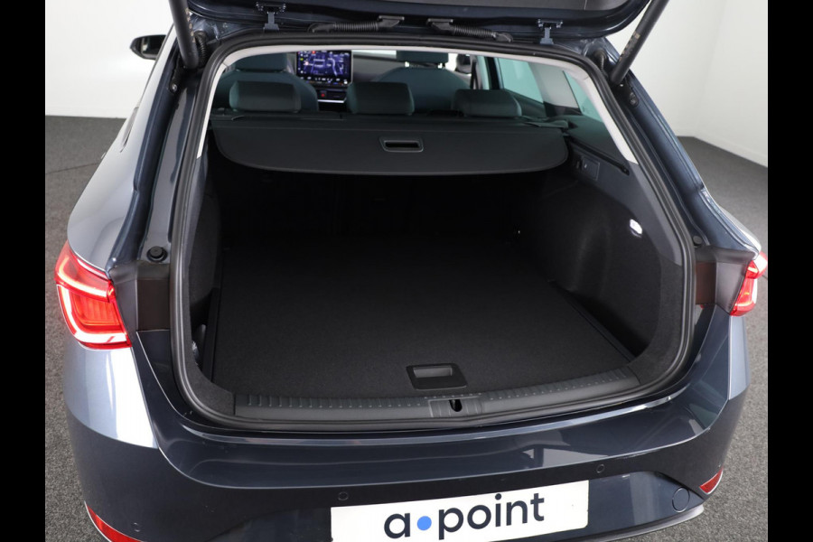 Seat Leon Sportstourer 1.5 TSI e-Hybrid Style Business Intense | Technology Pack | Verwarmbare Voorstoelen + Stuurwiel | Elektr. Achterklep | Keyless Entry | Magnetic tech | HERGEWAARDEERD