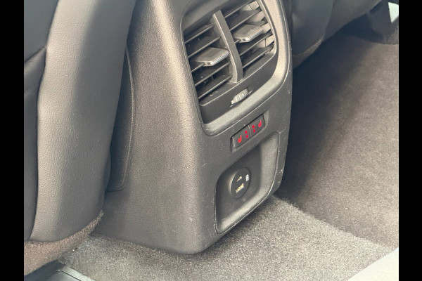 Ford Kuga 2.5 PHEV ST-Line LED Camera Carplay Lane Trekhaak