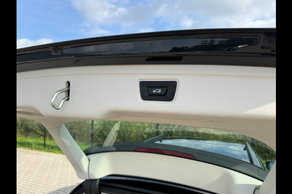 BMW 3 Serie Touring 320e Business Edition Plus | Camera | Laser | Stoelverwarming | Carplay |
