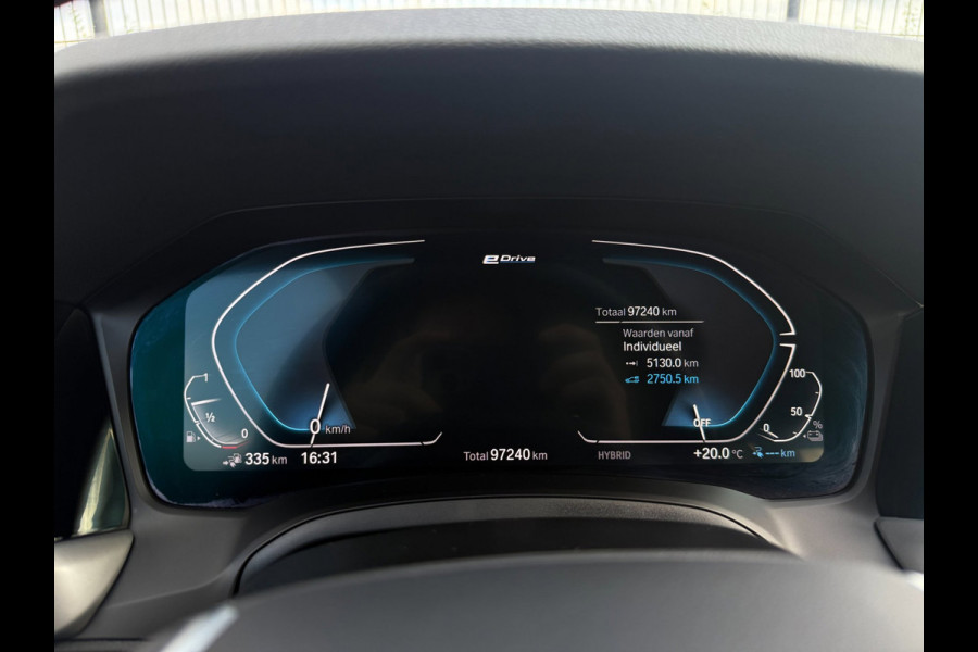 BMW 3 Serie Touring 320e Business Edition Plus | Camera | Laser | Stoelverwarming | Carplay |