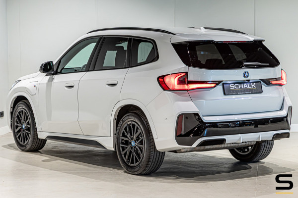 BMW X1 XDrive25e|M Sport|Trekhaak|LED|Cam|Fiscaal gunstig