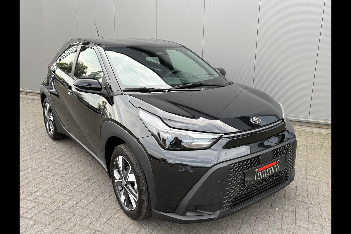 Toyota Aygo X Hybrid 116PK Automaat Nieuw uit voorraad! Camera/ Adapt. Cruise/ Carplay- Android auto