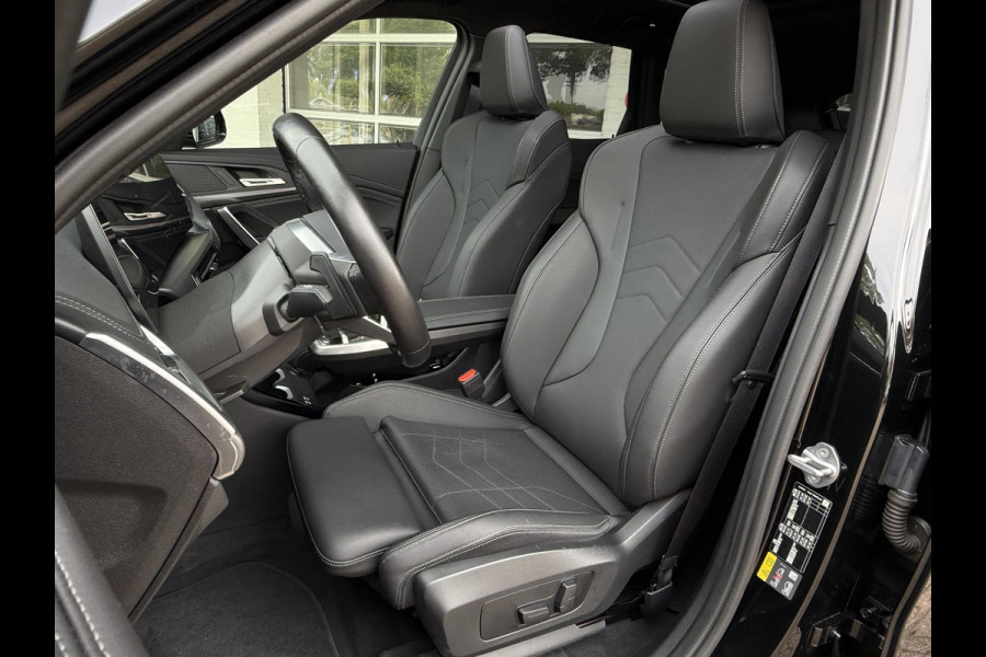 BMW X1 xDrive30e M SPORT | PANORAMA | ELEKTR. STOELEN | 20 INCH VELGEN | 360 CAMERA | HEAD UP | DRIVING ASS. PROFF |