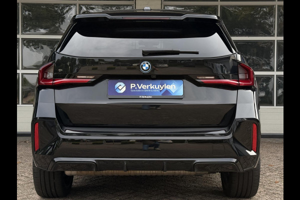 BMW X1 xDrive30e M SPORT | PANORAMA | ELEKTR. STOELEN | 20 INCH VELGEN | 360 CAMERA | HEAD UP | DRIVING ASS. PROFF |