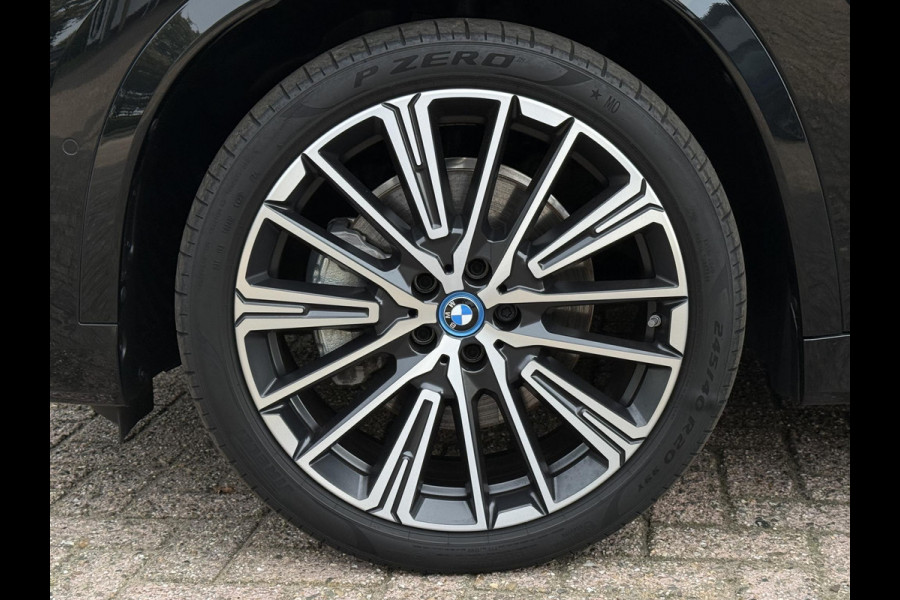 BMW X1 xDrive30e M SPORT | PANORAMA | ELEKTR. STOELEN | 20 INCH VELGEN | 360 CAMERA | HEAD UP | DRIVING ASS. PROFF |
