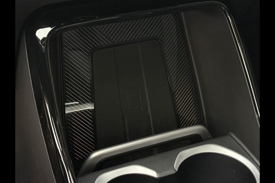 BMW X1 xDrive30e M SPORT | PANORAMA | ELEKTR. STOELEN | 20 INCH VELGEN | 360 CAMERA | HEAD UP | DRIVING ASS. PROFF |