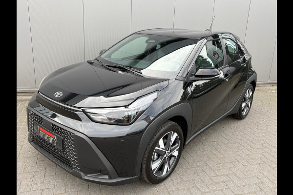 Toyota Aygo X Hybrid 116PK Automaat Nieuw uit voorraad! Camera/ Adapt. Cruise/ Carplay- Android auto