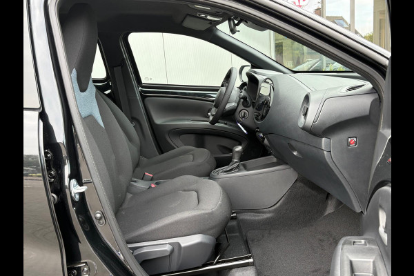 Toyota Aygo X Hybrid 116PK Automaat Nieuw uit voorraad! Camera/ Adapt. Cruise/ Carplay- Android auto