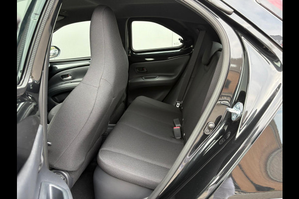 Toyota Aygo X Hybrid 116PK Automaat Nieuw uit voorraad! Camera/ Adapt. Cruise/ Carplay- Android auto