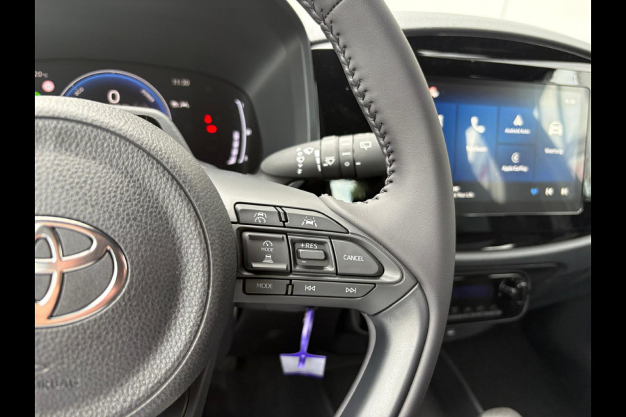 Toyota Aygo X Hybrid 116PK Automaat Nieuw uit voorraad! Camera/ Adapt. Cruise/ Carplay- Android auto
