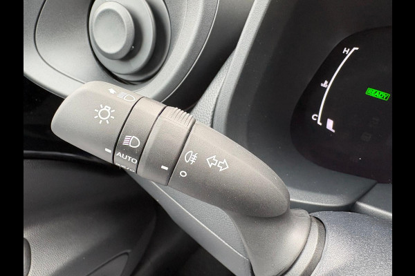 Toyota Aygo X Hybrid 116PK Automaat Nieuw uit voorraad! Camera/ Adapt. Cruise/ Carplay- Android auto