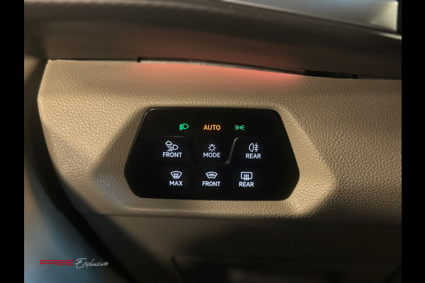 Volkswagen Multivan 1.4 eHybrid L2H1 Edition / Massage / Memory / Pano / Keyless / Trekhaak / Camera / Sfeerverlichting / Carplay