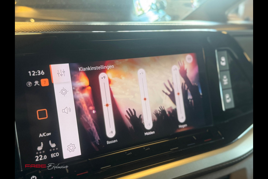 Volkswagen Multivan 1.4 eHybrid L2H1 Edition / Massage / Memory / Pano / Keyless / Trekhaak / Camera / Sfeerverlichting / Carplay