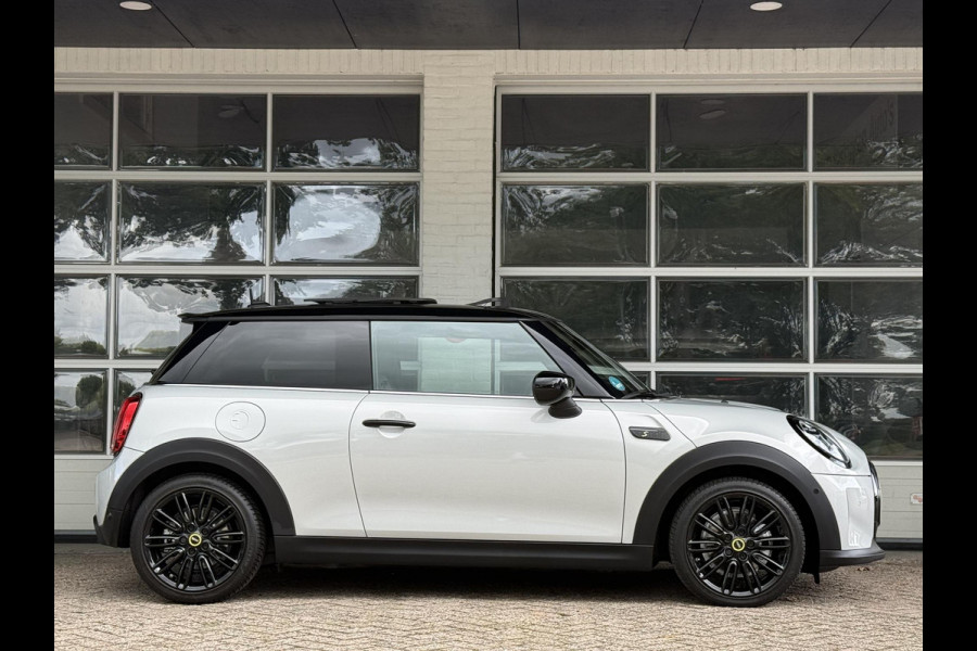 MINI Electric Classic 33 kWh |  PANORAMA | KEYLESS | HARMAN KARDON | LEDER | APPLE CARPLAY |