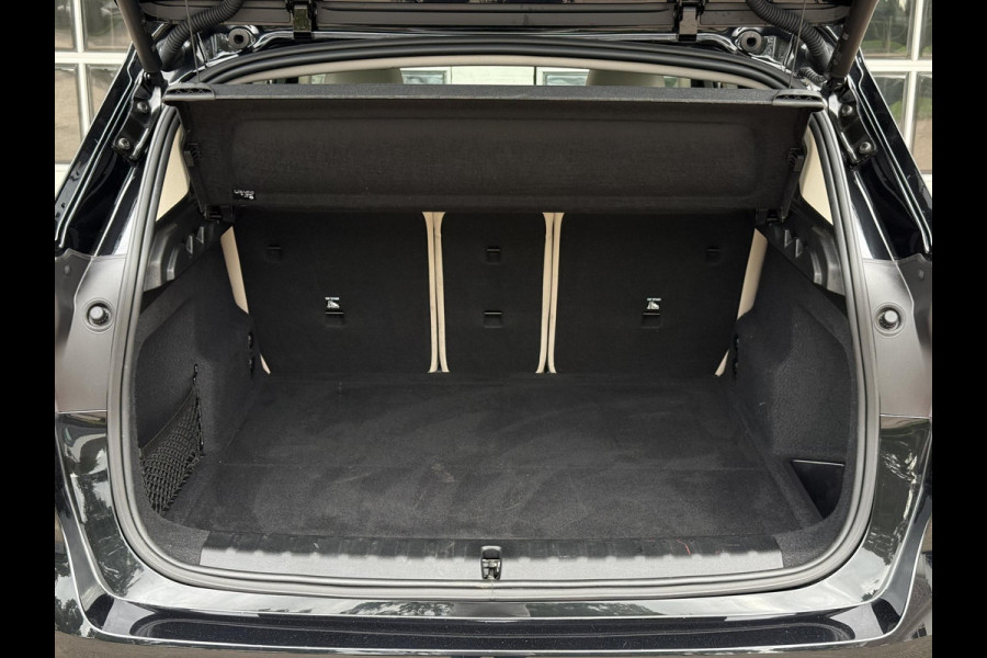 BMW X1 xDrive23i X LINE | PANORAMA | ELEKTRISCHE STOELEN | SPORTSTOELEN | LEDER | HARMAN KARDON | NEDERLANDE AUTO |